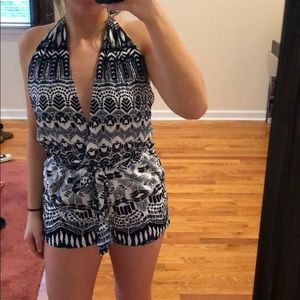 Patterned romper